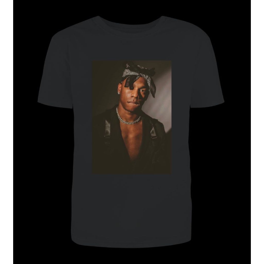 FANGZ ERA- T Shirt -Pose 2